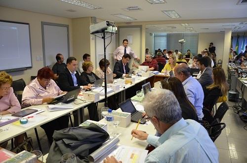 Conselheiros Federais discutem políticas para 2013 em reunião em Porto Alegre