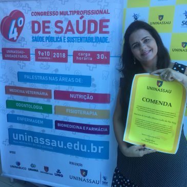 Enfermeira recebe comenda por serviços prestados