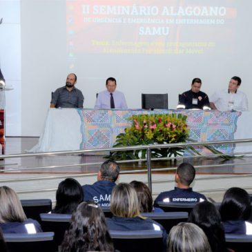 Presidente do Coren-AL participa do II Seminário de Urgência em Enfermagem