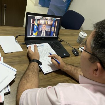 Presidente do Coren-AL participa de reunião com presidente do Senado sobre Piso Salarial