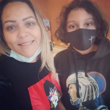 Abril Azul: técnica de enfermagem alagoana fala sobre como é ter um filho autista