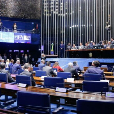 Promulgada emenda do piso nacional da Enfermagem