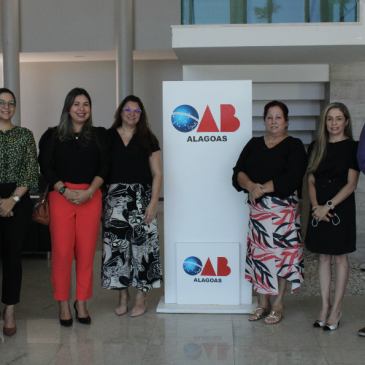 Coren-AL se reúne com a Comissão da Mulher da OAB-AL