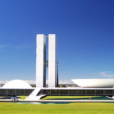 Deputados vão receber entidades da Enfermagem para discutir impacto do Piso