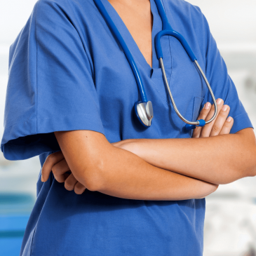 Técnico de enfermagem é a segunda profissão com mais acidentes de trabalho em 2022 em Alagoas, alerta Coren-AL