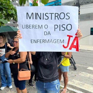 Coren-AL apoia ato da enfermagem em Alagoas