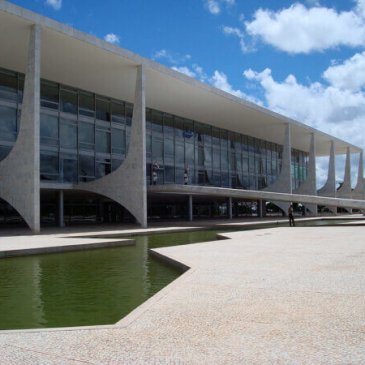 Aumento do piso será incluído nas discussões do Plano Plurianual