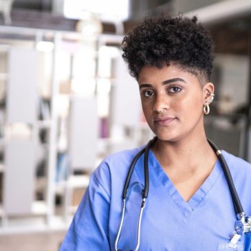 Enfermagem rejeita proposta da CNSaúde para o piso no setor privado